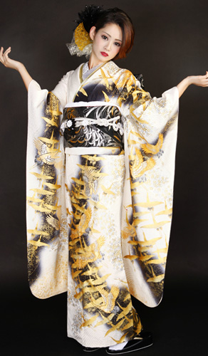 振袖yui最新